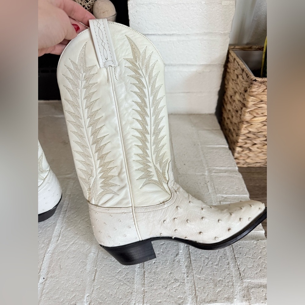 Tony Lama "Winter White" Full Quill Ostrich 6.5 M Women’s Bone Boots - Picture 6 of 11